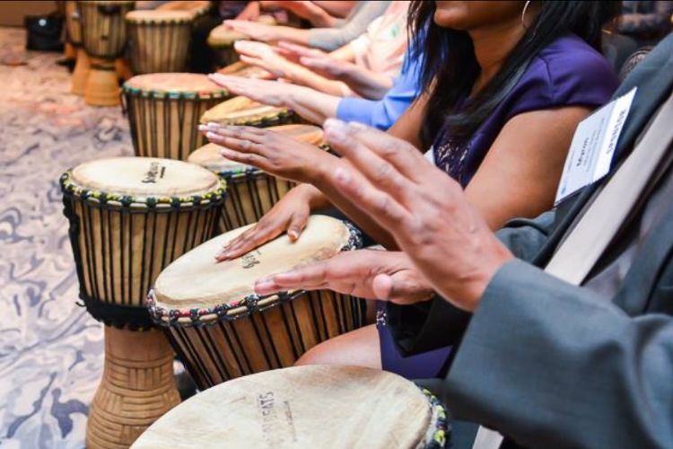 AI Doesn’t Replace EQ. It Makes It More Important